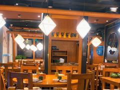 大堂-云海肴·汽锅鸡·云南代表菜(天山百盛优客店)