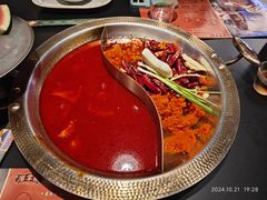 -廖掌柜·重庆鲜货火锅(上海首店)