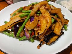 长豆角炒茄子-湘江红·湖南招牌菜(莲花南路店)