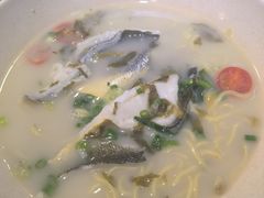 雪菜黄鱼面-玖鲜小笼(中山广场店)