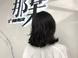 -变画·发型STUDIO