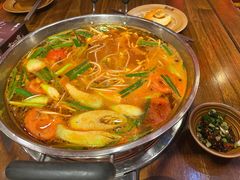 -亮欢寨酸汤鱼(沙冲路店)