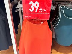 -优衣库(上海金桥国际商业广场店)