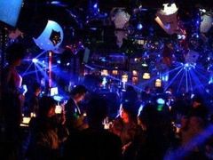 -五月花酒吧(民德路店)