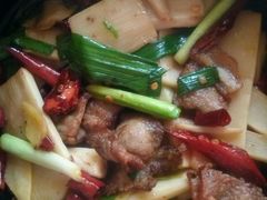 -云海肴·汽锅鸡·云南菜(天山百盛优客店)