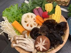 -湊湊火锅·茶憩(打浦桥日月光店)