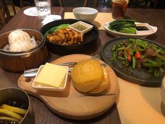 -来龙里 精致 东南亚餐室(万象城店)