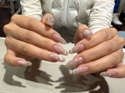 -晨·艺美甲美睫