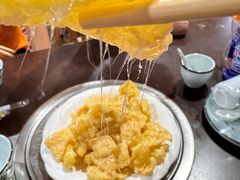 麻仁鸡蛋-金卯白肉罩火烧