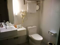-全季酒店(上海火车站天目西路店)