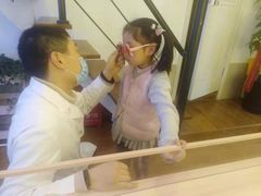 -亿视康青少儿眼镜(五官科店)