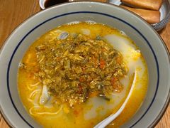 蟹黄鱼面-蟹黄鱼·深夜面馆(巨鹿路店)