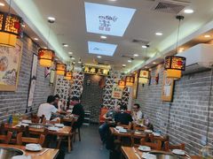 大堂-曹丞相·地锅鸡·地锅鱼(武林店)