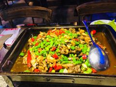 炭烧牛蛙平锅紫苏味-蘭奢雅集·江浙菜(青山江滩店)