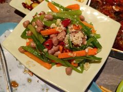 芹菜花生米-二发烧烤(亚麻厂店)