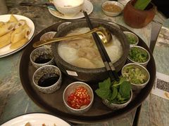 -浩海火燒雲傣家菜(芮欧百货店)