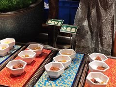 -金马门国际美食百汇(珞喻路店)