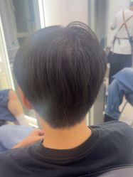 -LILI·HAIR SALON理理造型