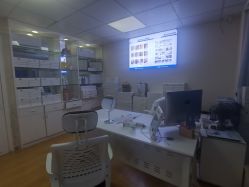 -蕾特恩专业祛痘