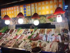-六合夜市