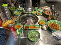 -欧巴炭烤肉오빠숯불구이(南京东路店)