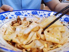 三合一油泼面-东关吉祥西安腊汁肉夹馍(健德门店)