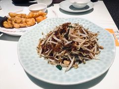 -红樱桃·欢乐餐厅(太原里店)