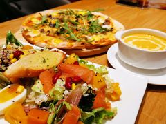 -LO CALCOW卡路力轻食主义餐厅(陆家嘴店)