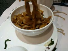 -名门潮牛·鲜牛肉海鲜火锅.烧烤自助餐厅(诚丰广场店)