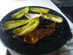 烤肉和青椒-大槐树烤肉馆