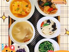 -鲸励母婴月嫂(望京店)