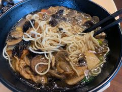 -功德林(南京西路店)