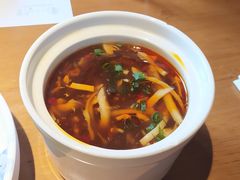 老上海酸辣汤-南小馆(迪士尼小镇店)