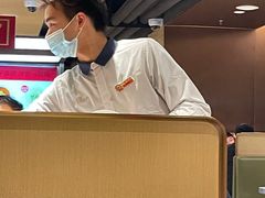 -海底捞火锅(宏大财富广场店)