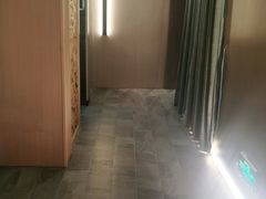 -得闲·高空SPA(东盟店)