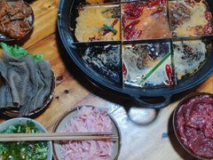 -正南齊北重庆老火锅(光华村直营店)