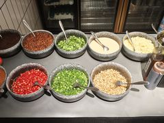 -黔有有贵州酸汤夺夺粉火锅(五味十字店)