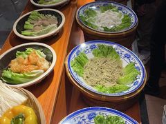 -三英温泉度假酒店-自助餐厅