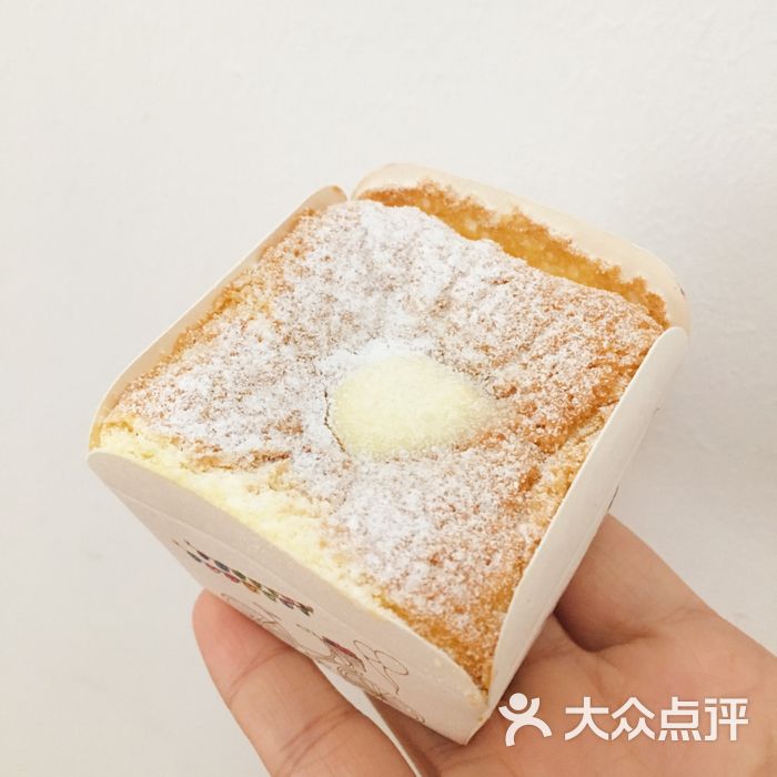 小白甜烘焙北海道流心蛋糕图片-北京甜品饮品-大众点评网
