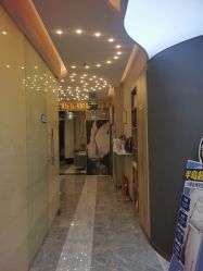 -More摩尔医美の注射线雕光电中心