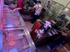-周良天山牛杂城(天山路总店)
