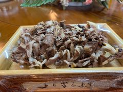 手抓羊肉-老阿妈乌海蒙餐馆(锦馨园小区店)