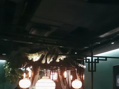 -佬麻雀·剁椒鱼头(京基KK One店)