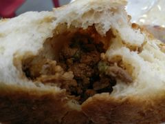 澳门免治肉酱包-莉莲蛋挞(大华悦沢书店)