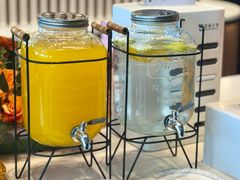 -奔驰上海利星(七宝店)