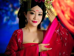 -九月鹰飞汉服摄影工作室