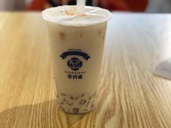 招牌芋圆奶茶-茶百道(万达店)