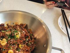 经典中翅鸭爪爪-张大师鸭爪爪特色干锅(南湖店)