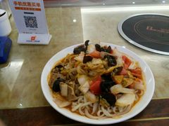 -清真·玛丽亚新疆菜主题餐厅(浙江中路店)