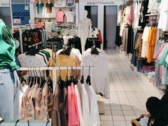 -家乐福(徐州和信宝龙广场店)